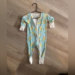 Little Sleepies: Zippy in Bananas print